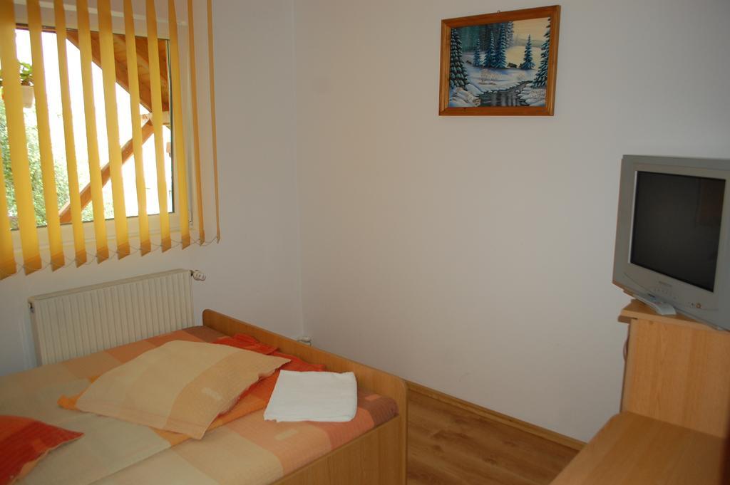 Casa Kiss Vila Sovata Quarto foto